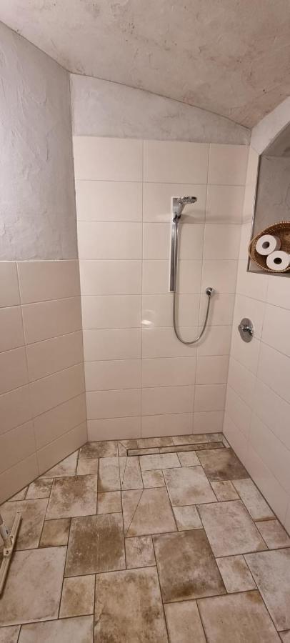 Monteur-Ferienwohnung Ot Naundorf Naundorf  Extérieur photo